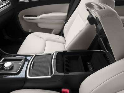 2017 Chrysler 300 Limited