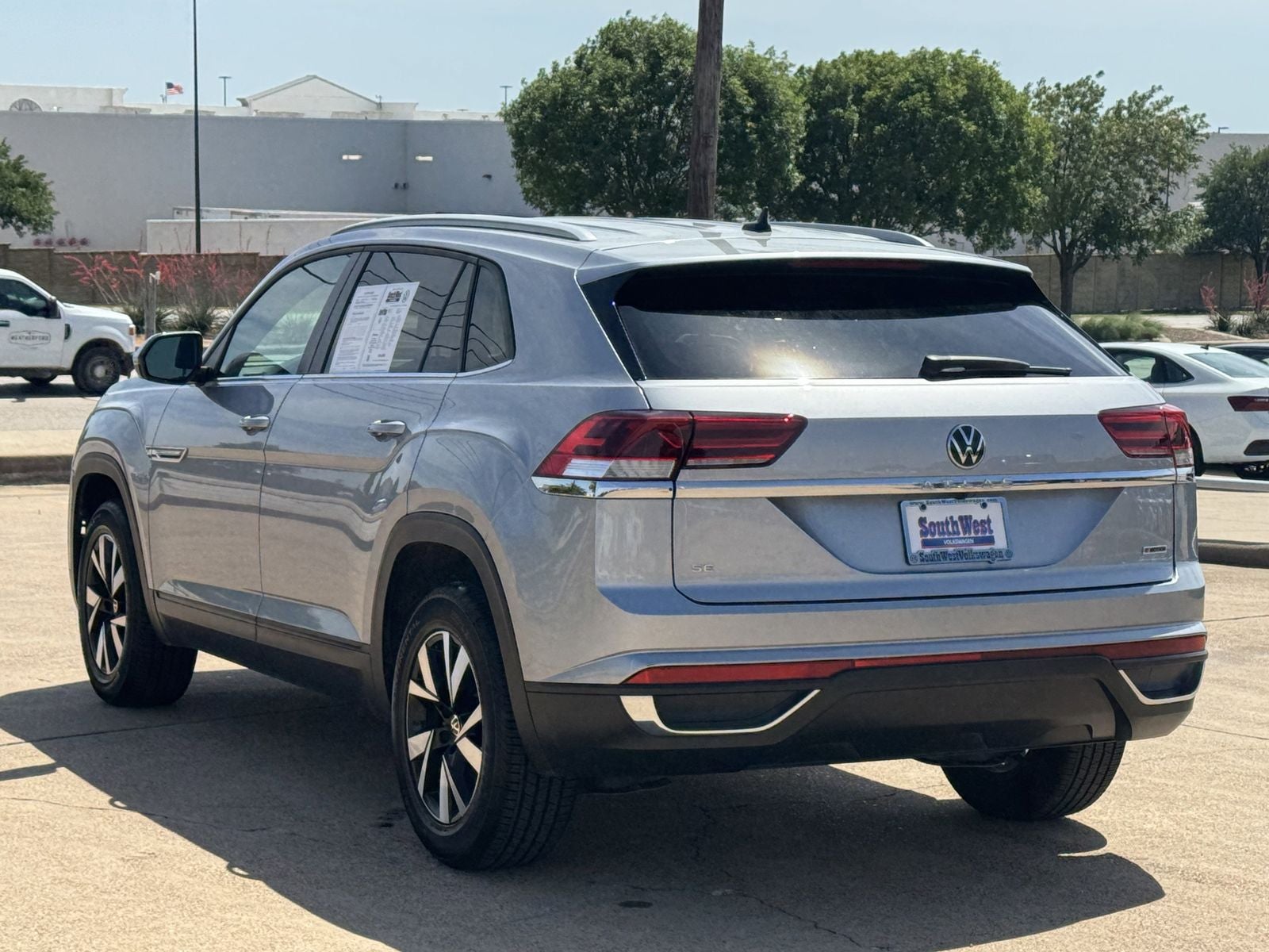 2020 Volkswagen Atlas Cross Sport 2.0T SE 4Motion