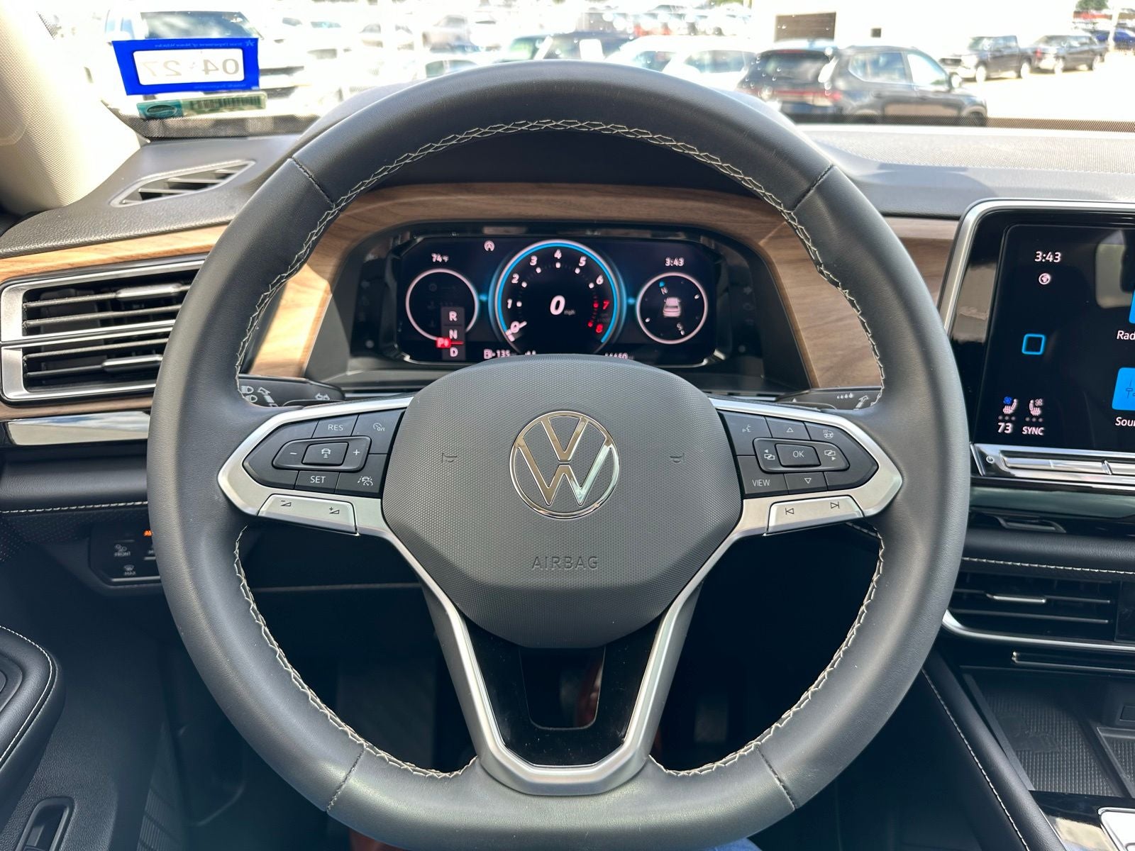 2024 Volkswagen Atlas 2.0T SE w/Technology