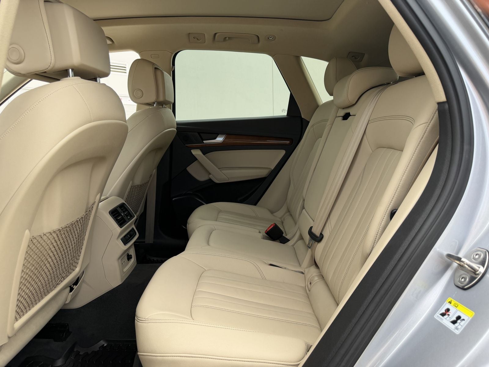 2022 Audi Q5 45 S line Premium quattro