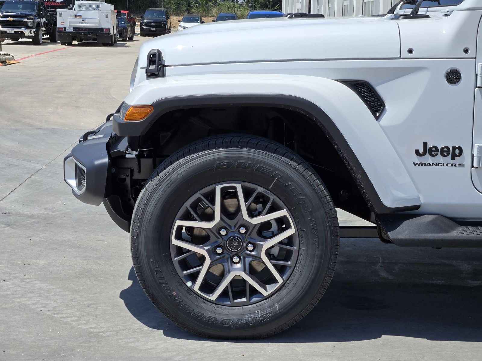 2025 Jeep Wrangler 4-Door Sahara 4x4