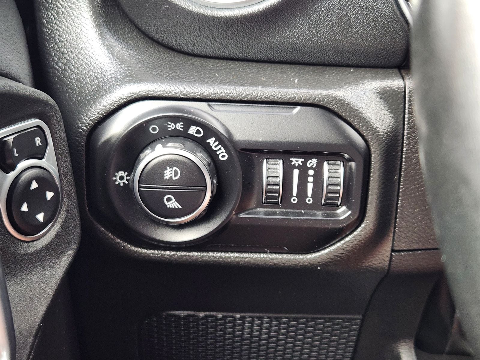 2022 Jeep Gladiator Overland 4x4