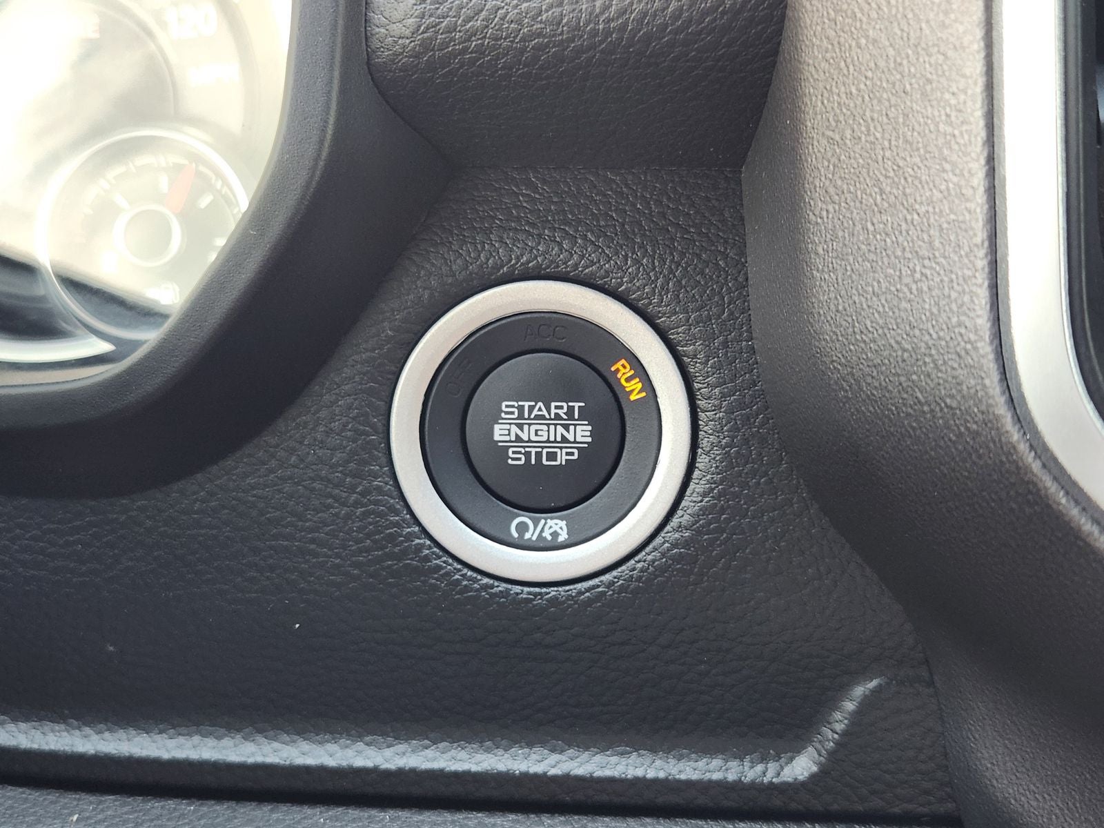 2023 RAM Ram 1500 Lone Star Crew Cab 4x4 5'7' Box