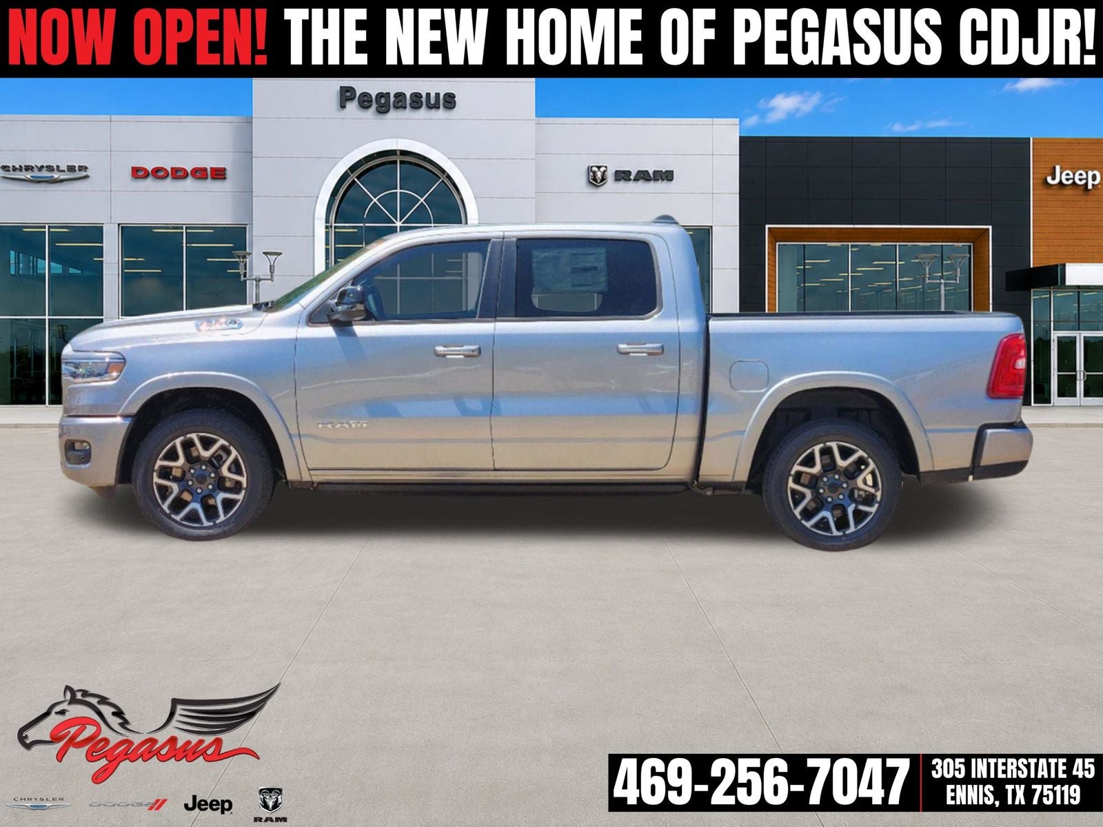 2025 RAM Ram 1500 Laramie Crew Cab 4x4 5'7' Box