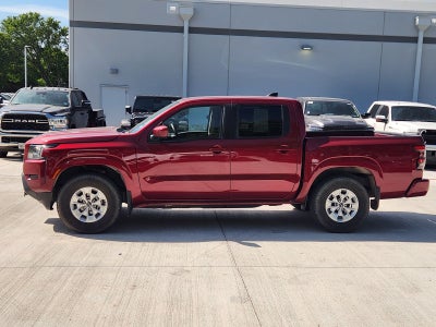 2024 Nissan Frontier Crew Cab SV 4x2