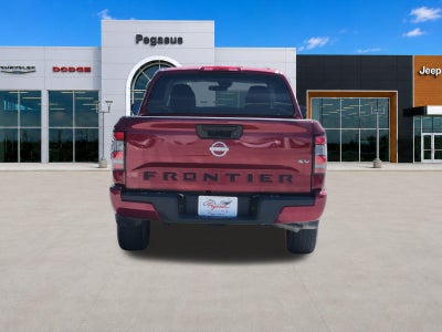 2024 Nissan Frontier Crew Cab SV 4x2