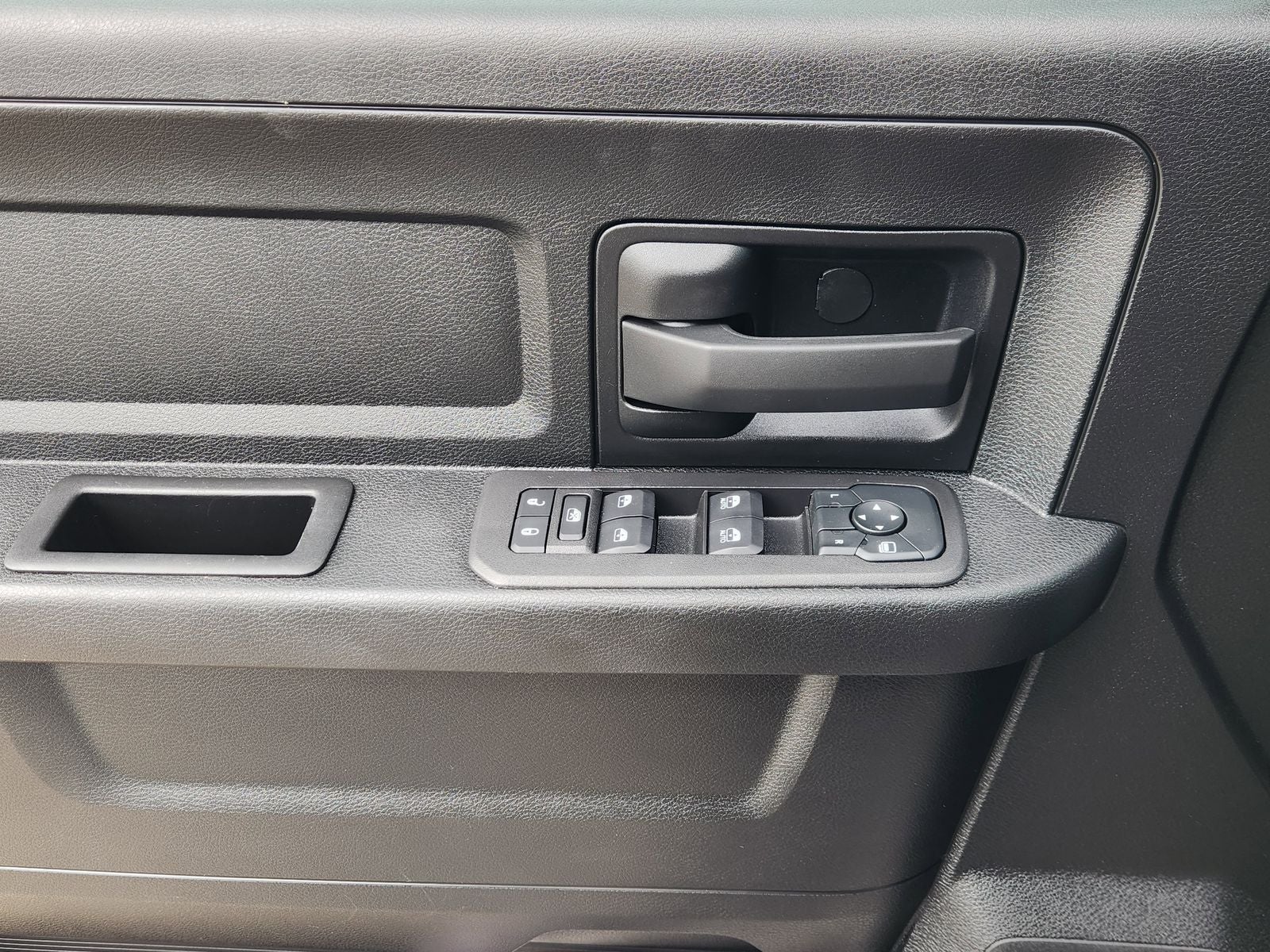 2025 RAM Ram 2500 Tradesman Crew Cab 4x4 6'4' Box