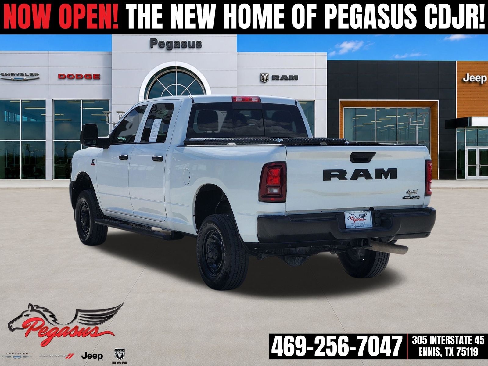 2025 RAM Ram 2500 Tradesman Crew Cab 4x4 6'4' Box