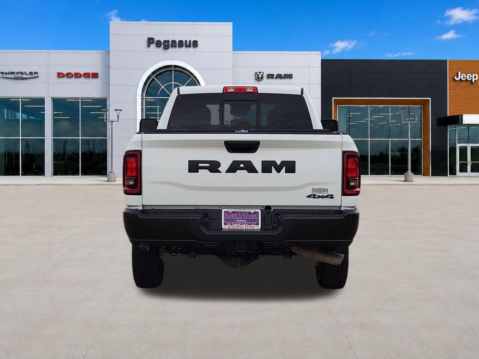 2025 RAM Ram 2500 Tradesman Crew Cab 4x4 6'4' Box