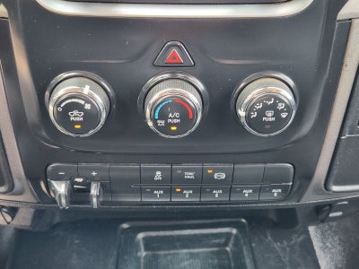 2018 RAM 3500 Chassis Tradesman/SLT/Laramie