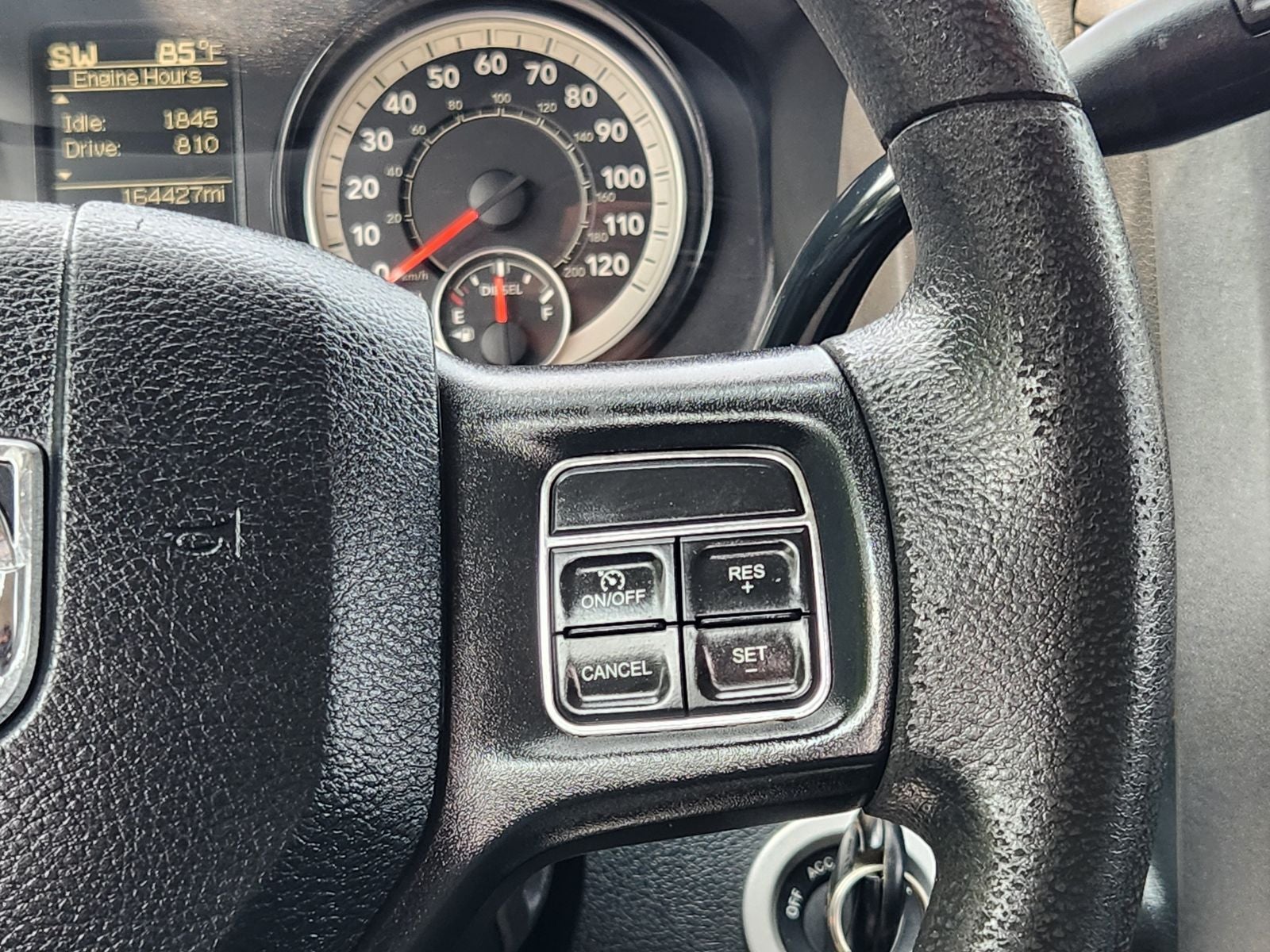 2018 RAM 3500 Chassis Tradesman/SLT/Laramie