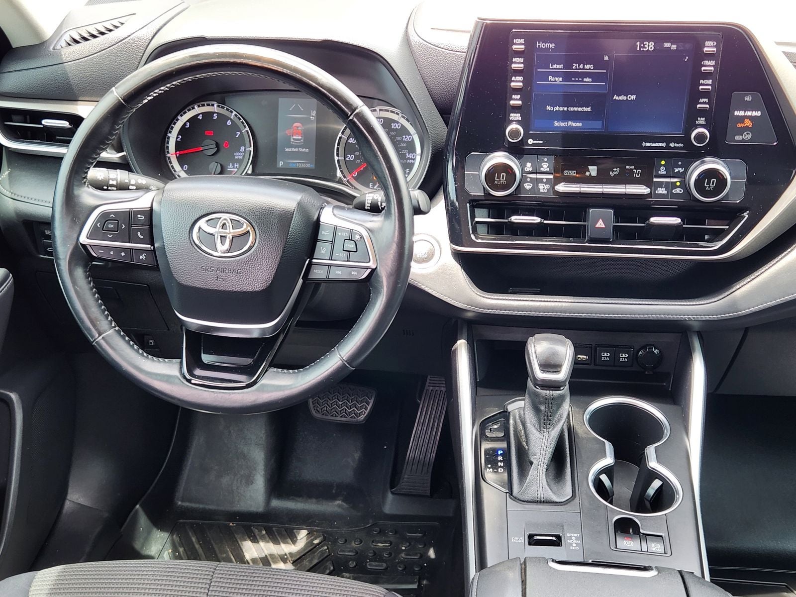 2021 Toyota Highlander LE
