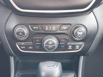 2019 Jeep Cherokee Latitude Plus FWD