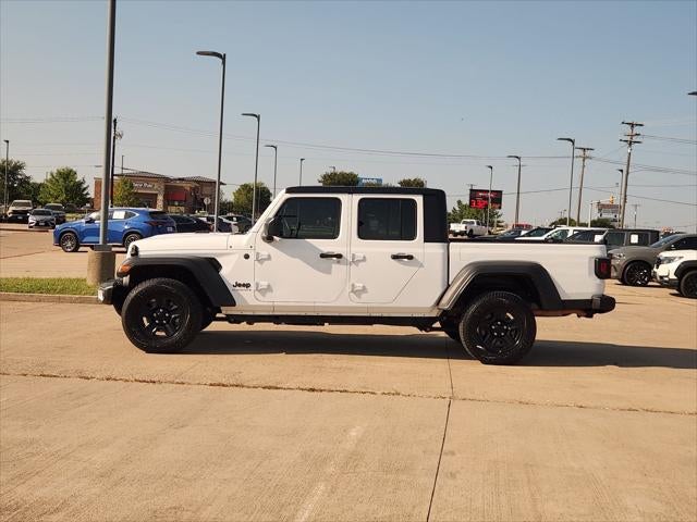 2023 Jeep Gladiator Sport