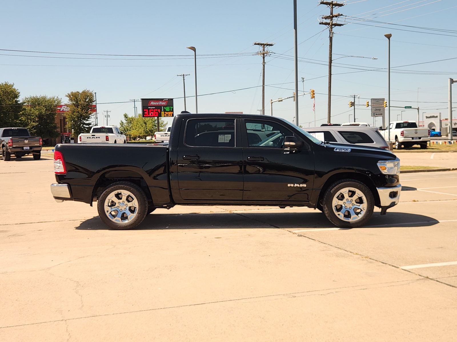 2022 RAM Ram 1500 Lone Star Crew Cab 4x2 5'7' Box