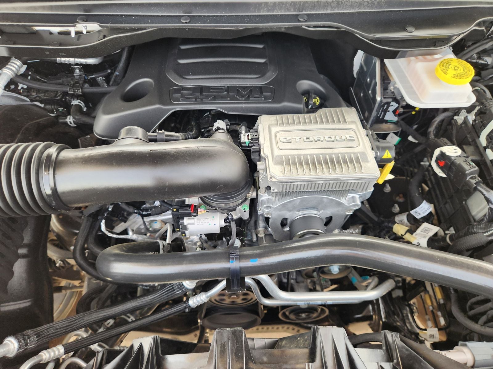 2026 RAM Ram 1500 Lone Star Crew Cab 4x4 5'7' Box