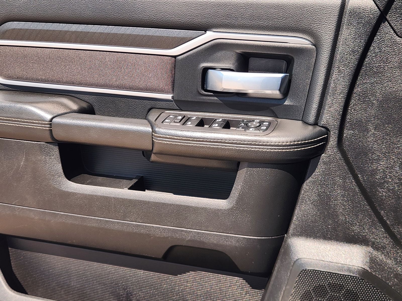 2025 RAM Ram 2500 Big Horn Crew Cab 4x4 6'4' Box
