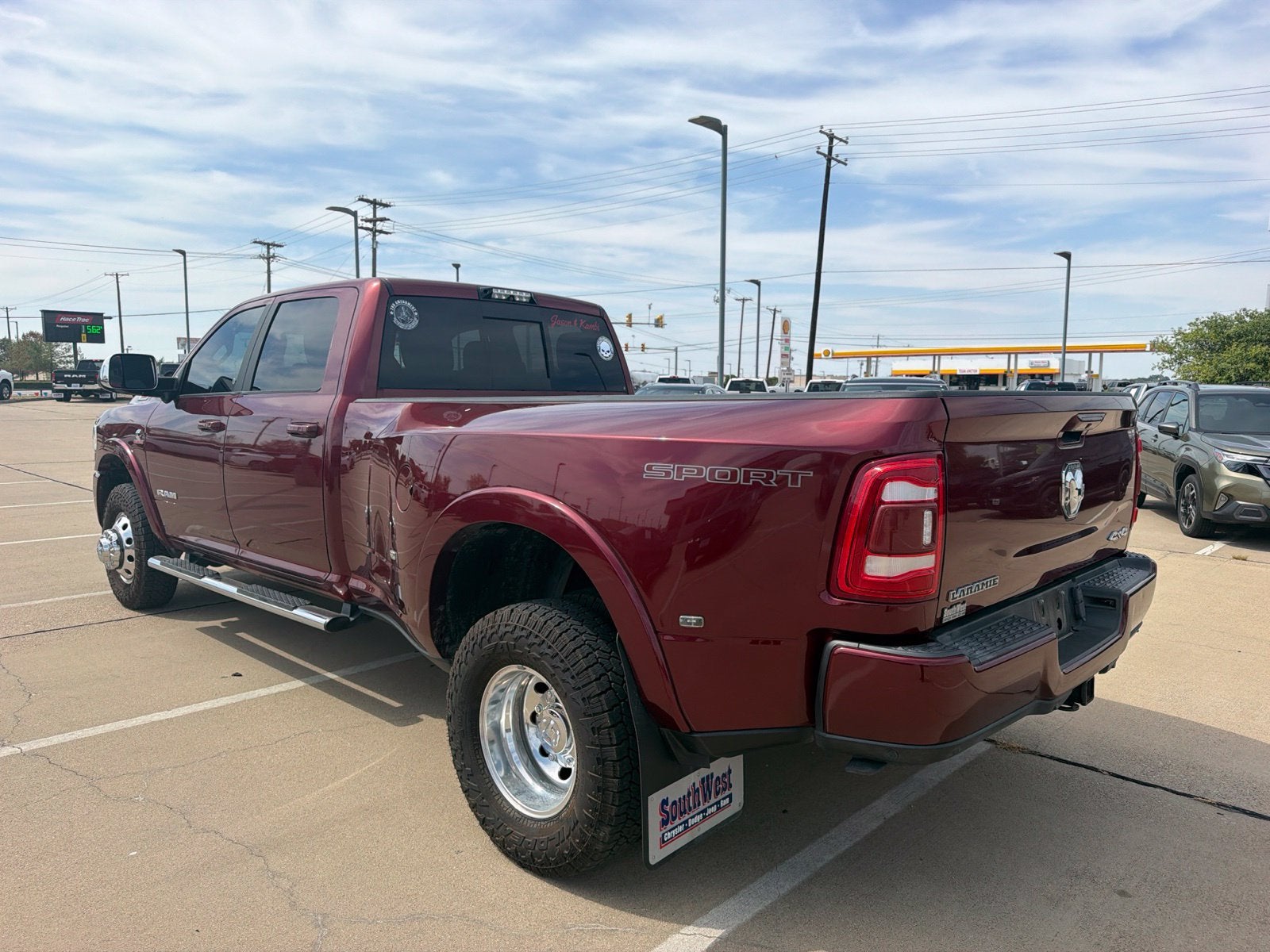 2021 RAM Ram 3500 Laramie Crew Cab 4x4 8' Box