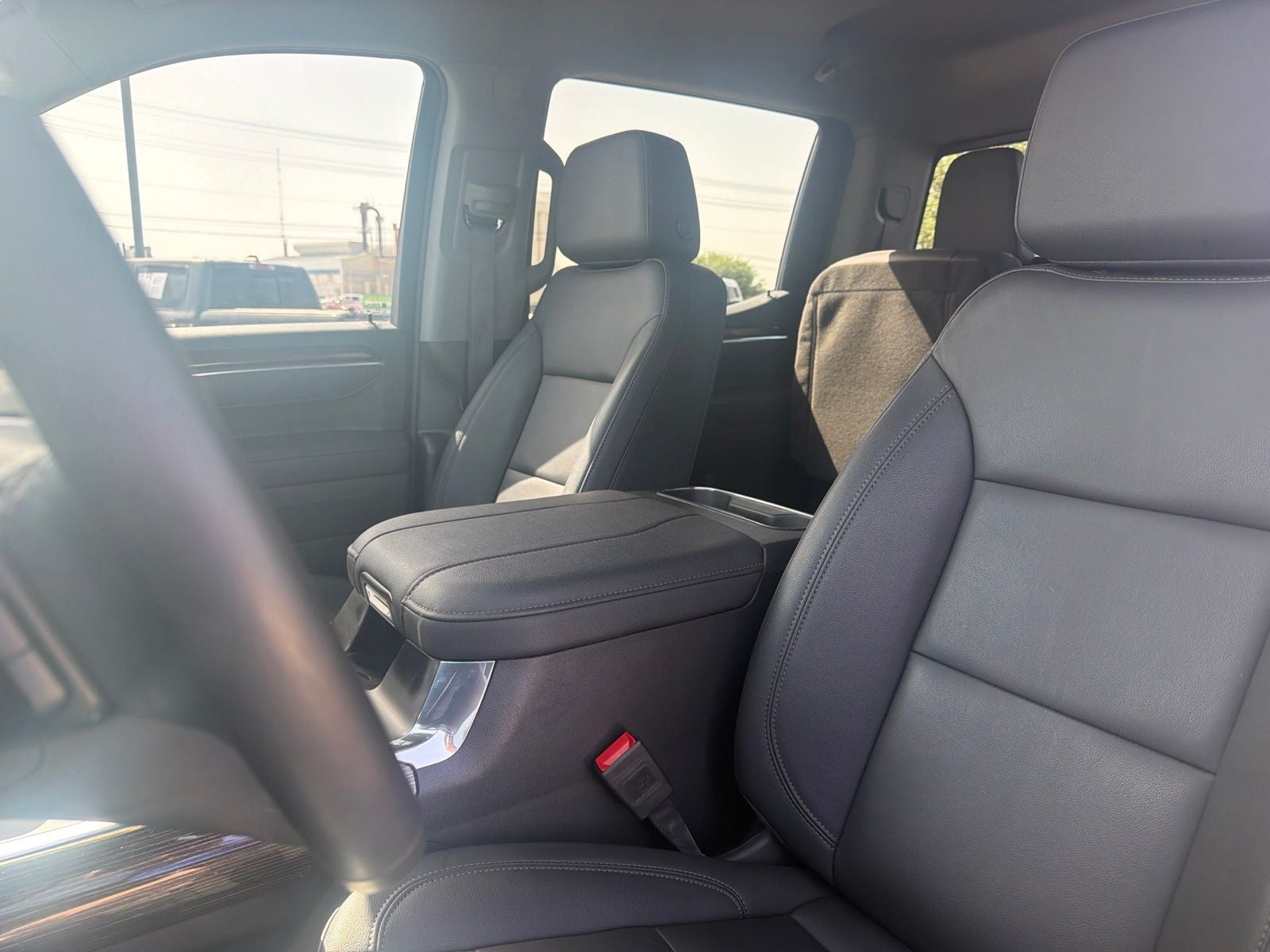 2025 GMC Sierra 1500 4WD Crew Cab Short Box Elevation with 3SB