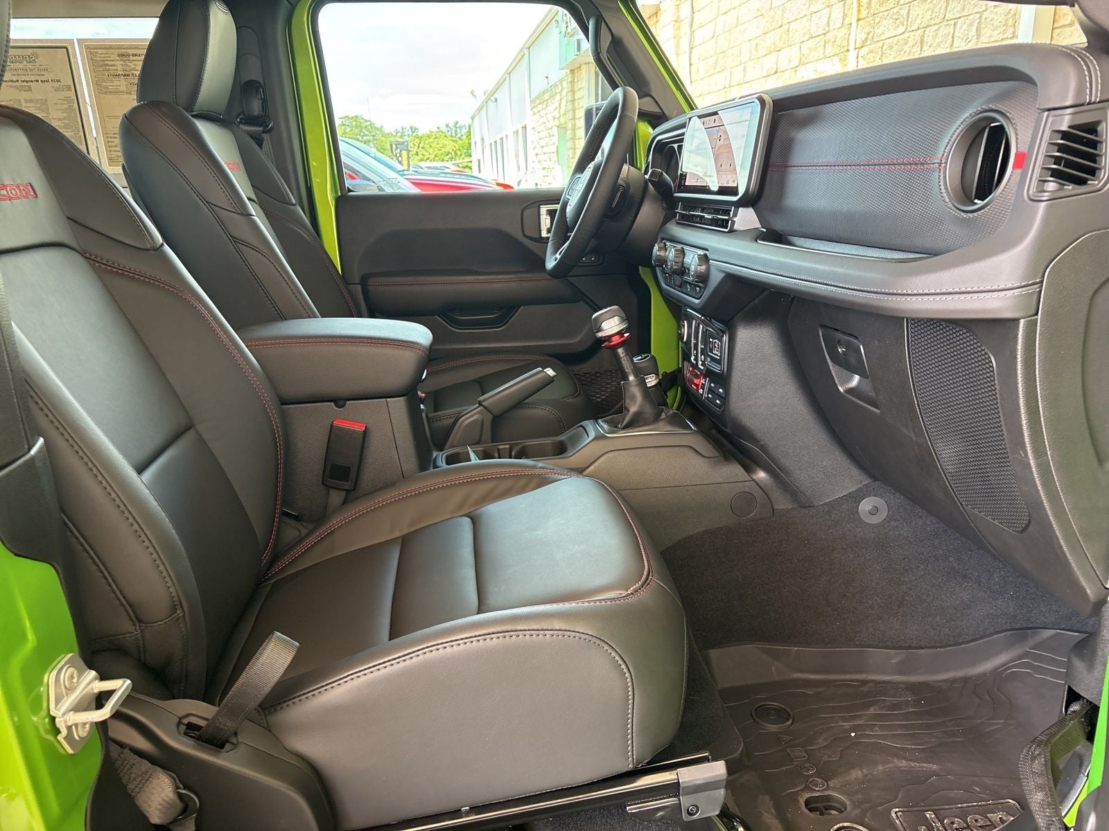 2025 Jeep Wrangler 2-Door Recon 4x4