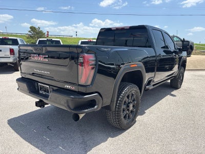 2024 GMC Sierra 2500HD 4WD Crew Cab Standard Bed AT4