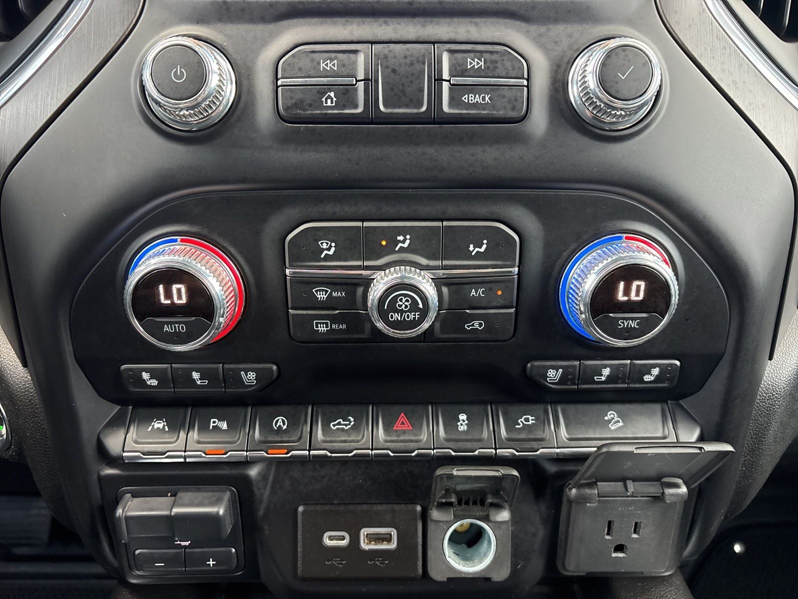 2021 GMC Sierra 1500 4WD Crew Cab Short Box AT4