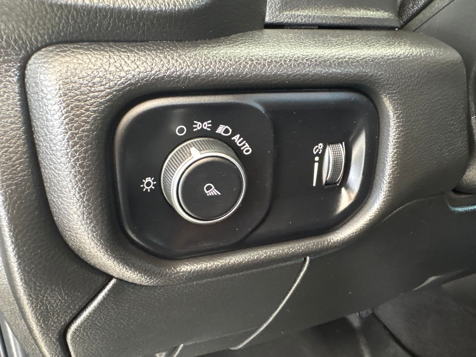2024 RAM Ram 2500 Tradesman Crew Cab 4x4 6'4' Box
