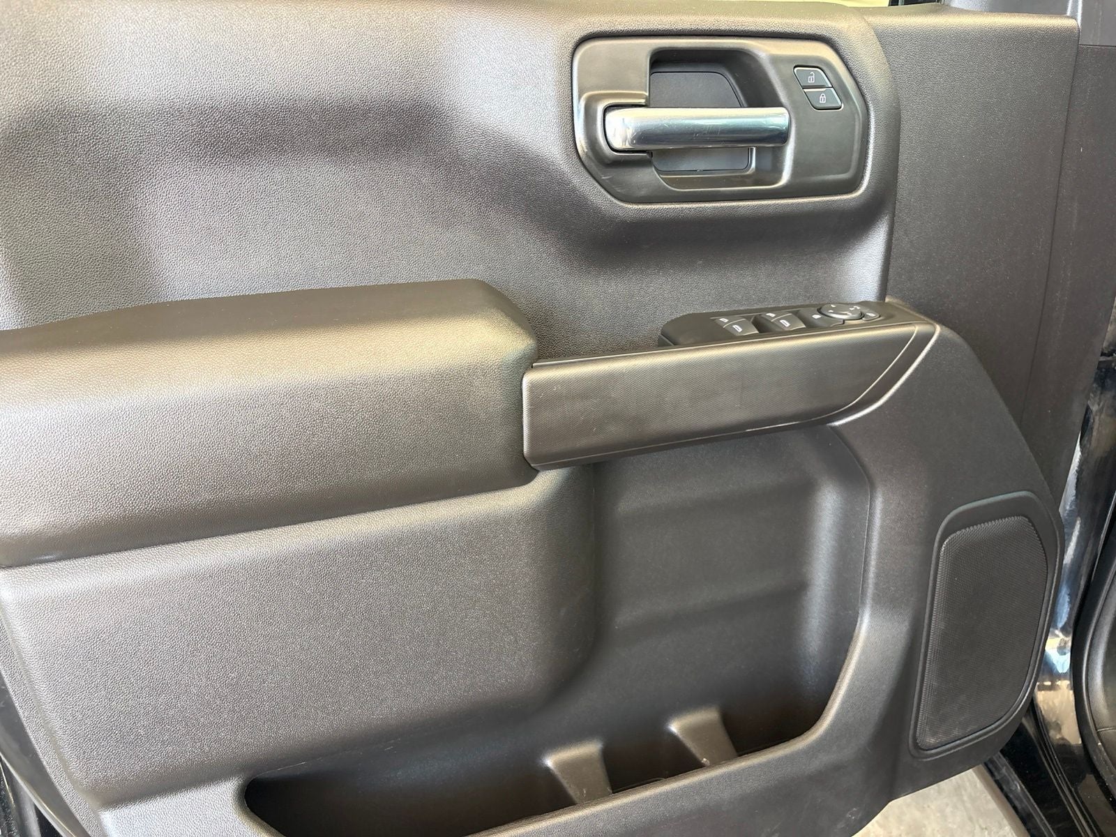 2024 Chevrolet Silverado 1500 4WD Crew Cab Short Bed Custom Trail Boss