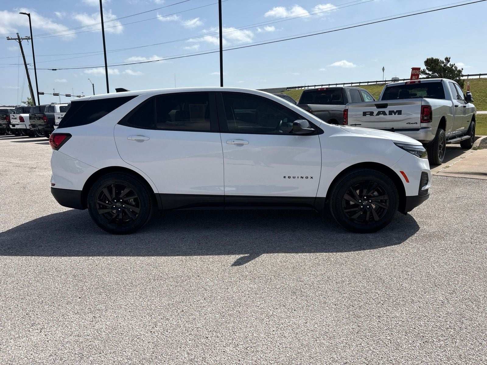 2024 Chevrolet Equinox FWD LS