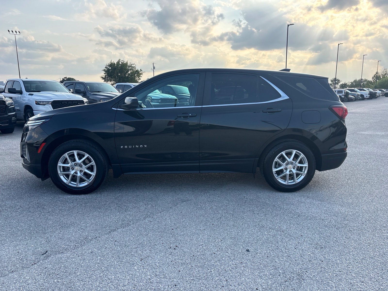2023 Chevrolet Equinox FWD LT