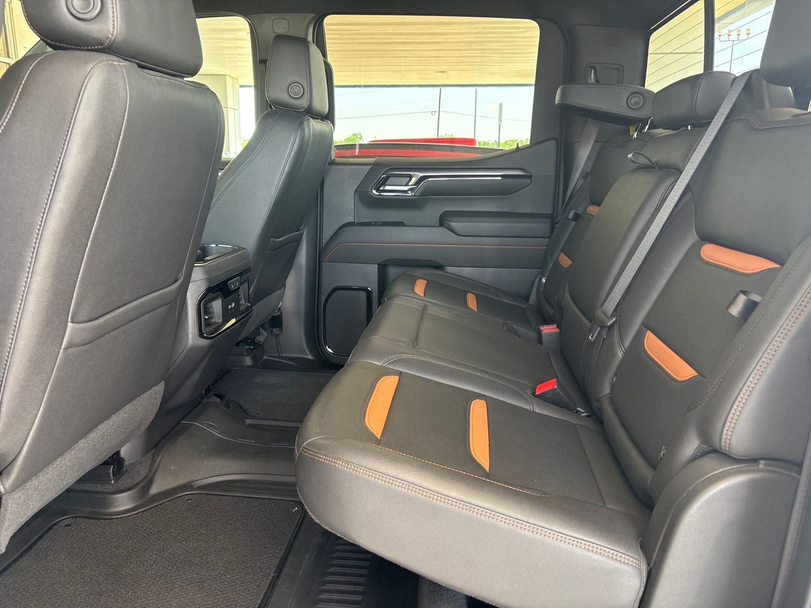 2024 GMC Sierra 1500 4WD Crew Cab Short Box AT4