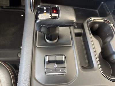 2024 GMC Sierra 1500 4WD Crew Cab Short Box AT4