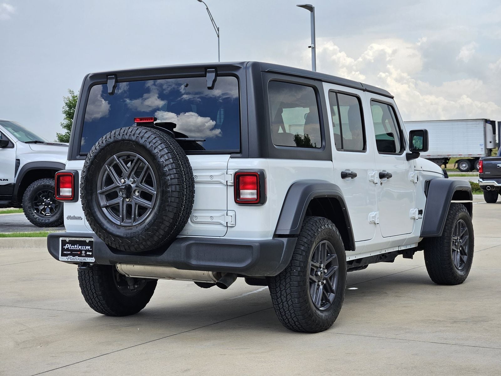2024 Jeep Wrangler 4-Door Sport S 4x4