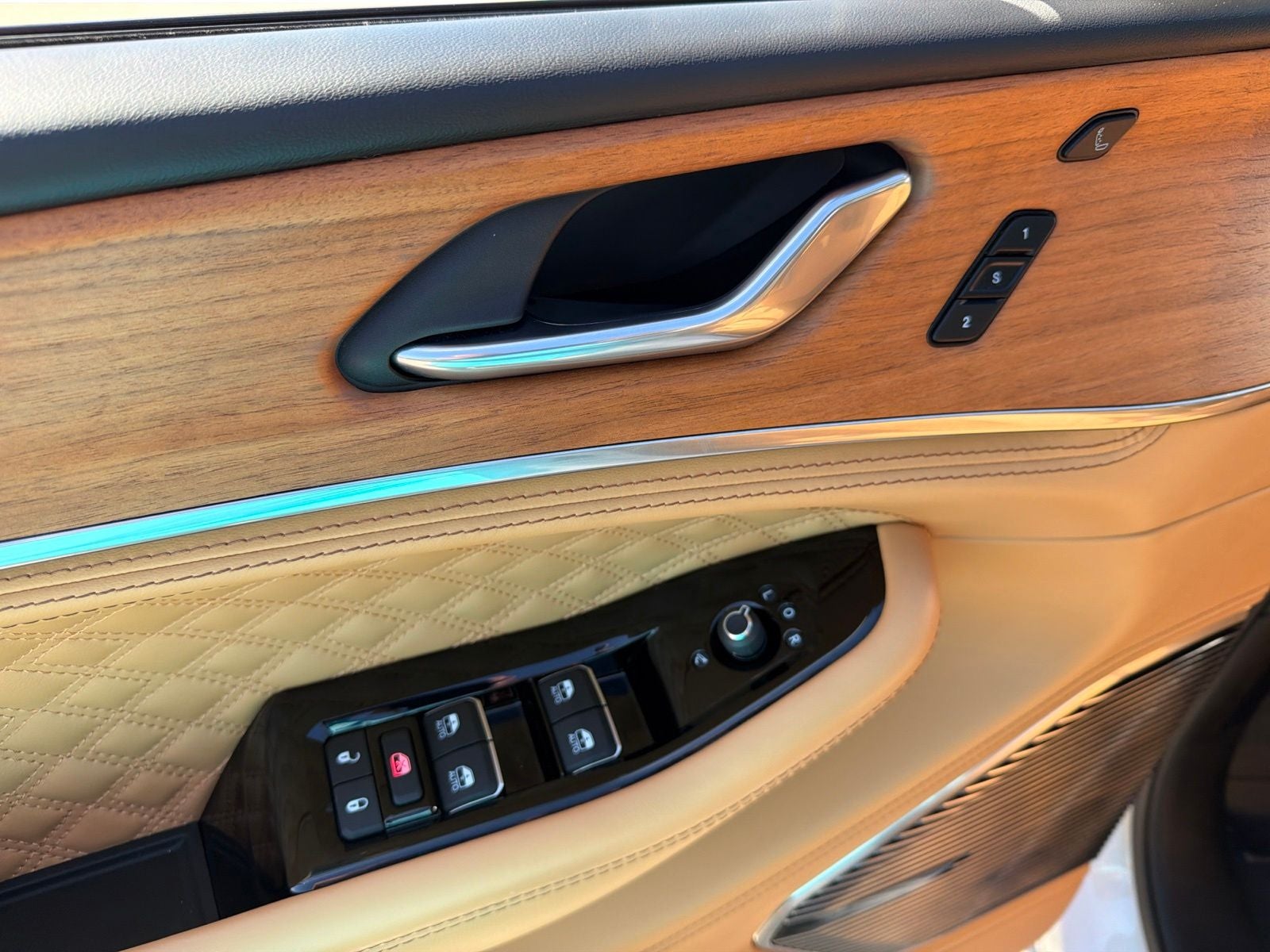 2025 Jeep Grand Cherokee Summit Reserve 4x4