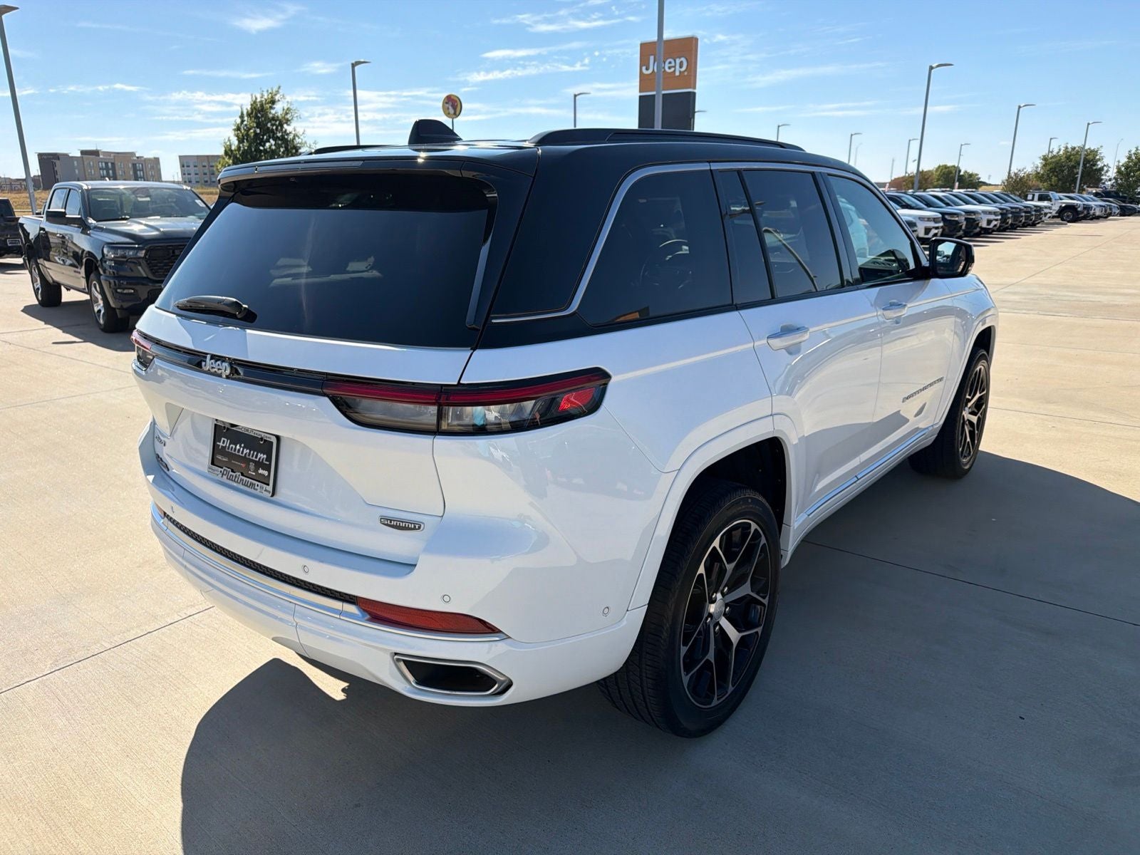 2025 Jeep Grand Cherokee Summit Reserve 4x4