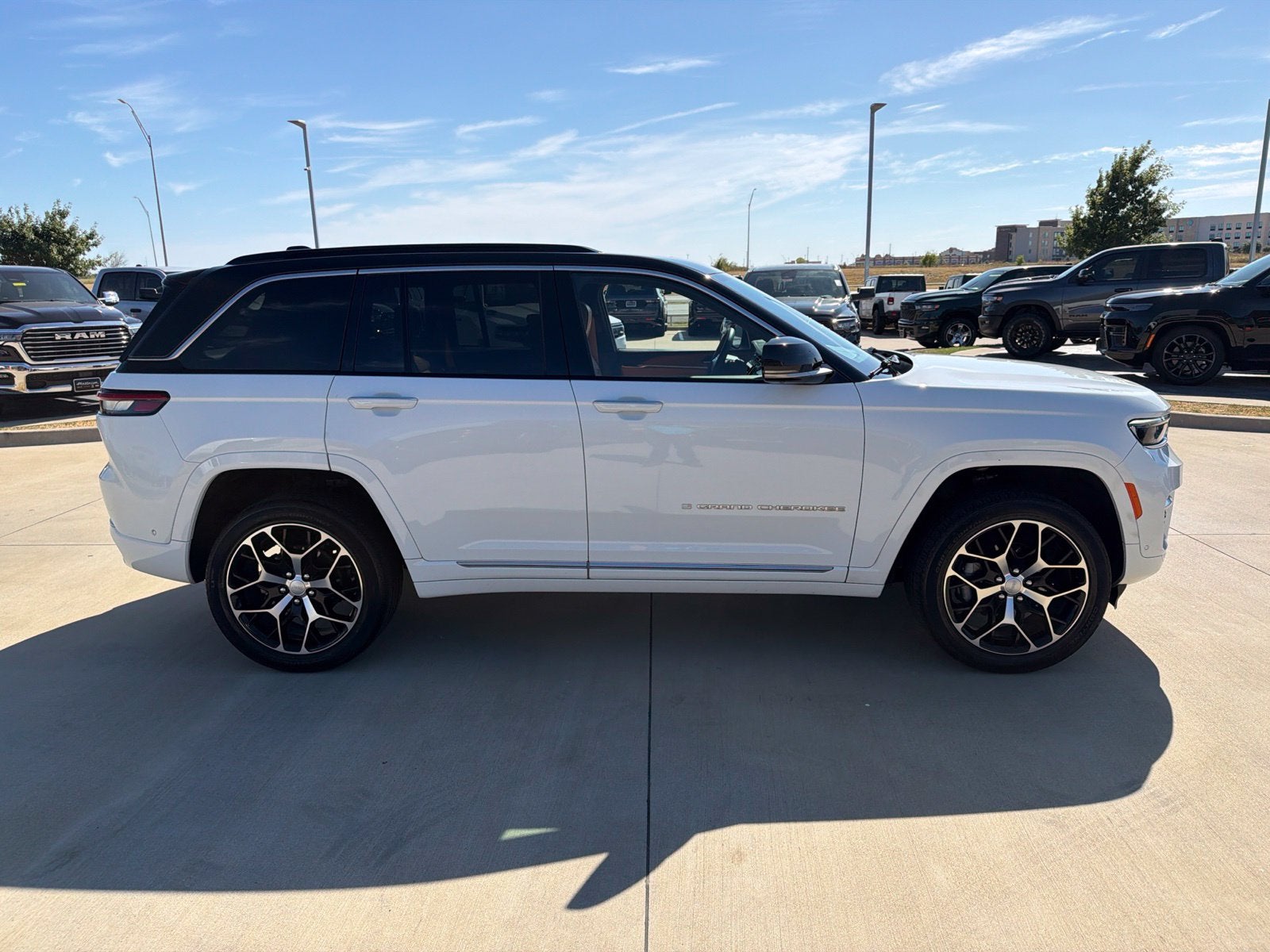 2025 Jeep Grand Cherokee Summit Reserve 4x4