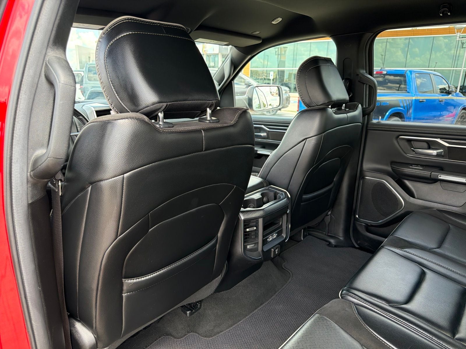 2024 RAM Ram 1500 Laramie Crew Cab 4x2 5'7' Box