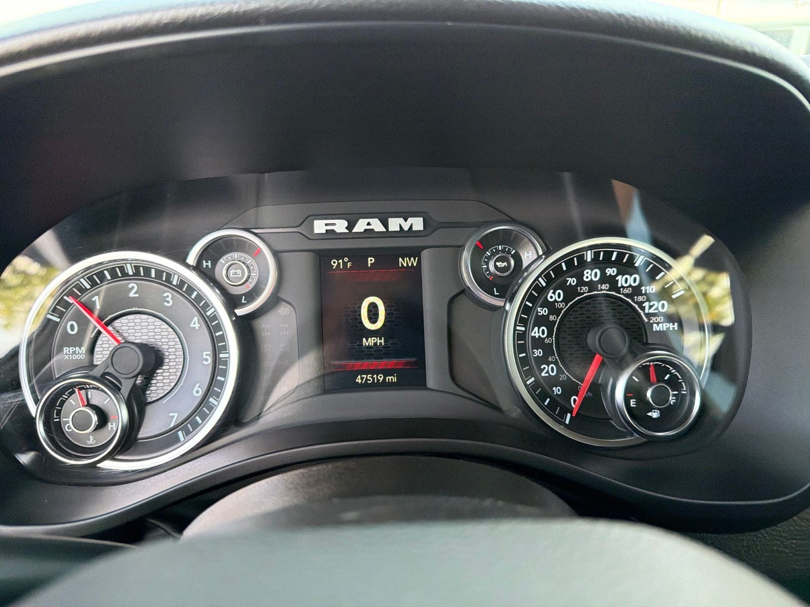 2024 RAM Ram 1500 Tradesman Crew Cab 4x4 5'7' Box