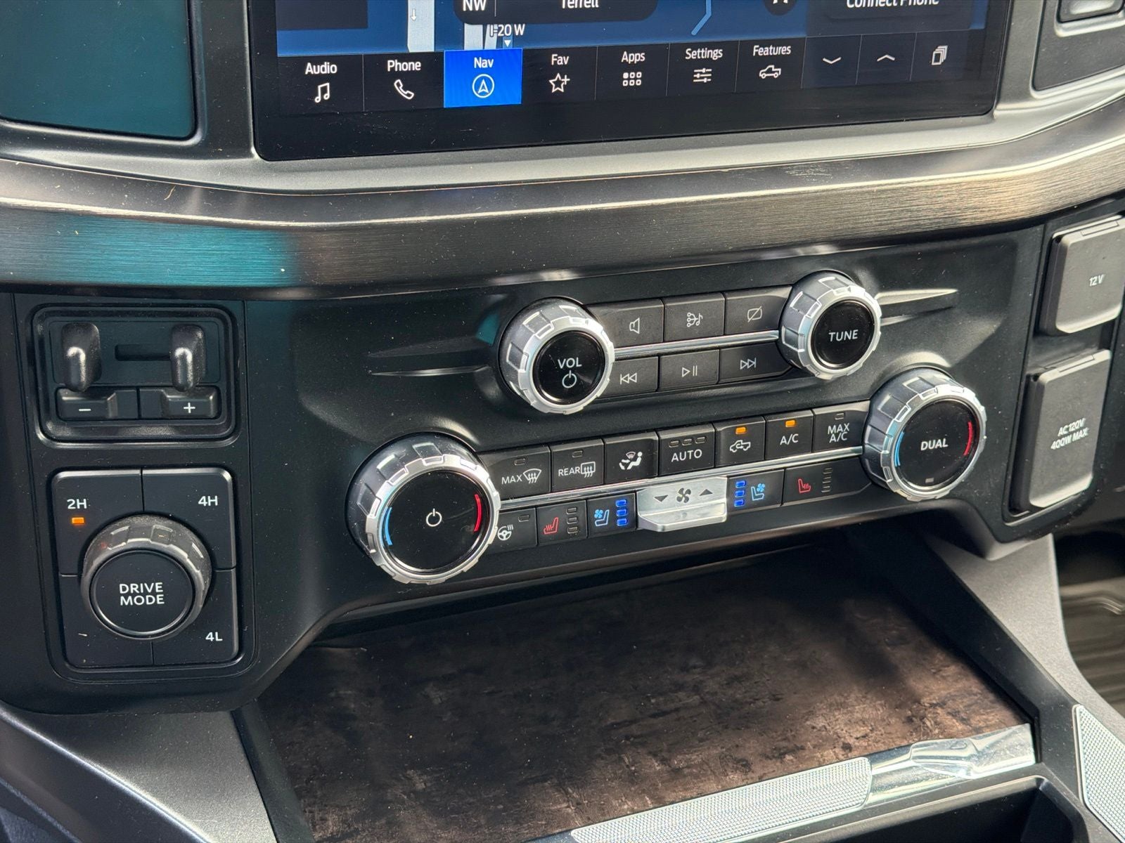 2023 Ford F-450 LARIAT