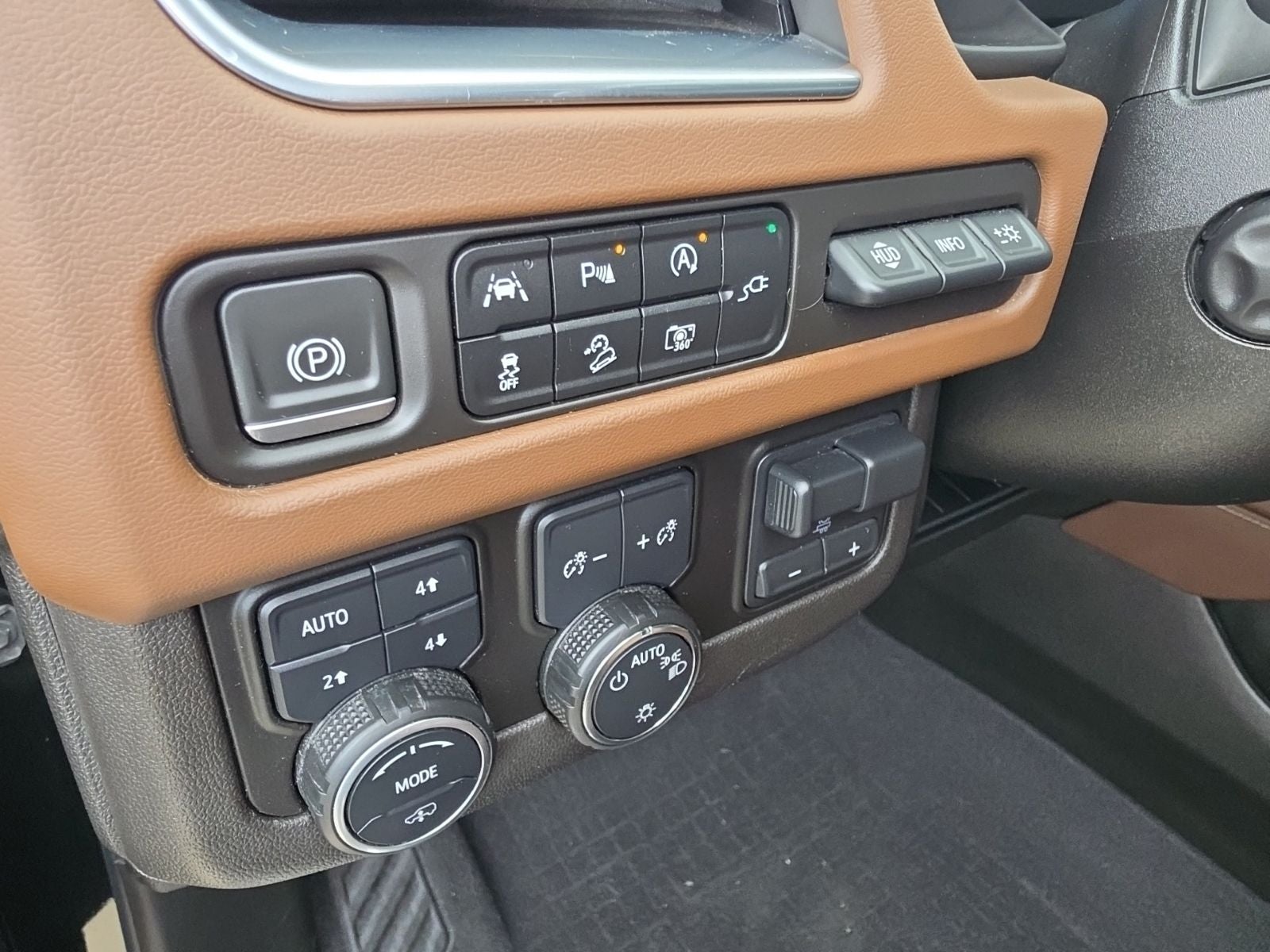 2022 Chevrolet Suburban 4WD High Country