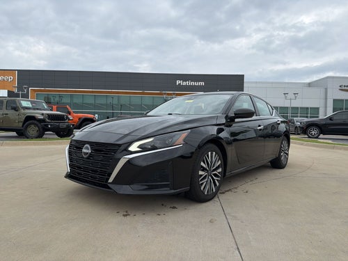 2024 Nissan Altima SV FWD
