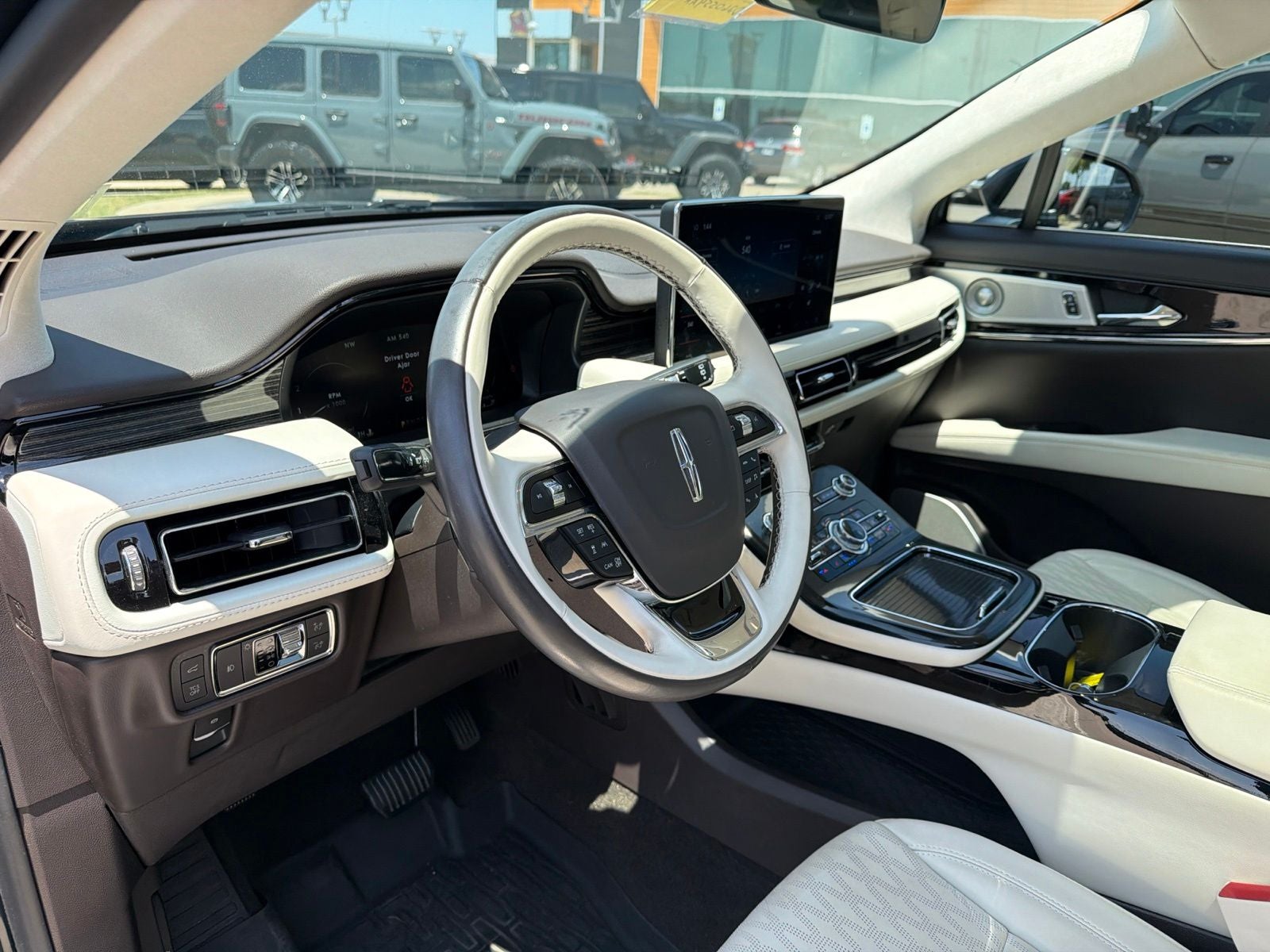 2022 Lincoln Nautilus Black Label