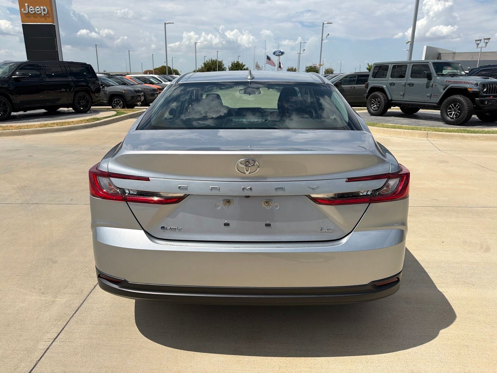 2025 Toyota Camry LE