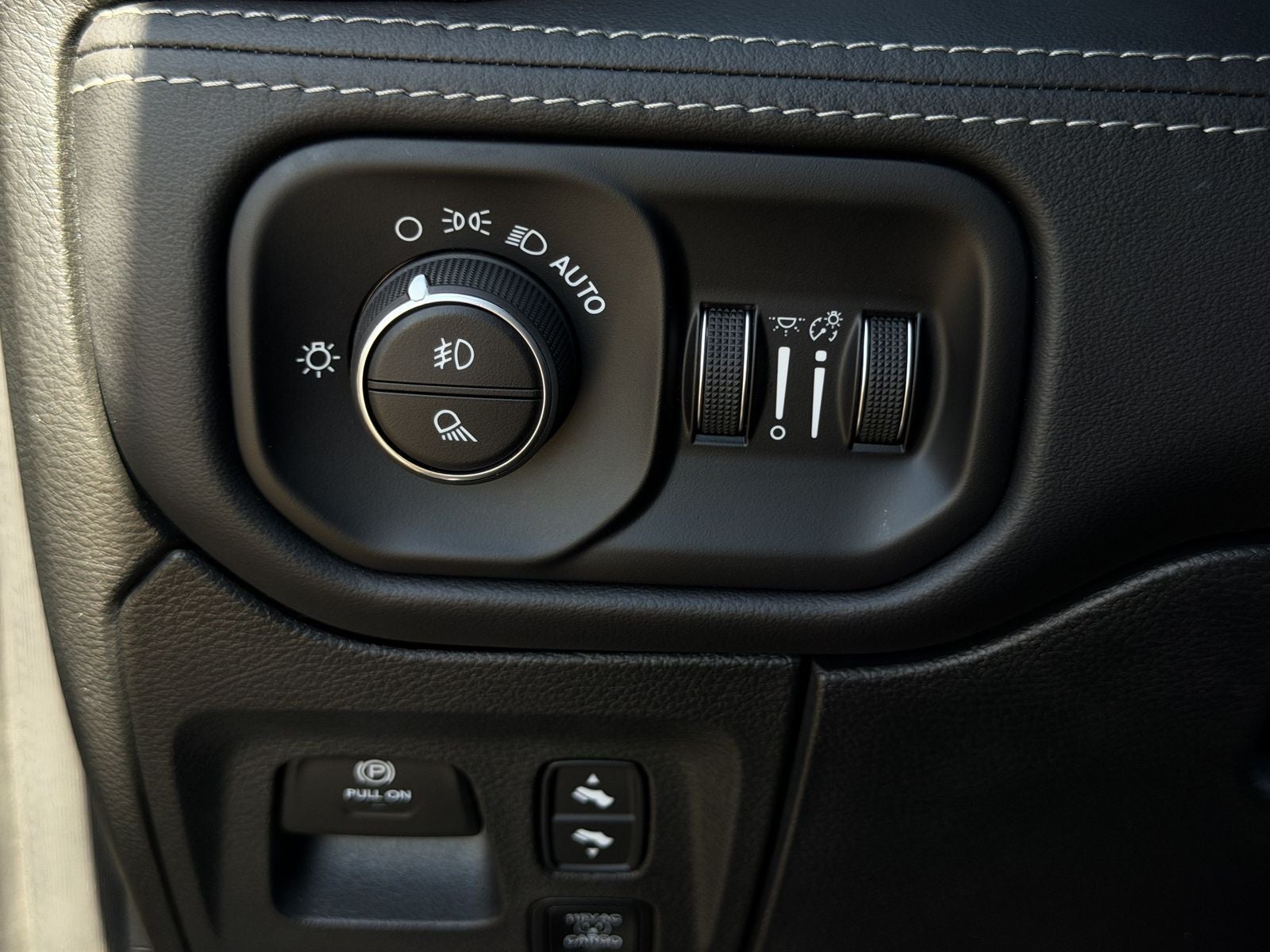 2024 RAM 1500 Limited