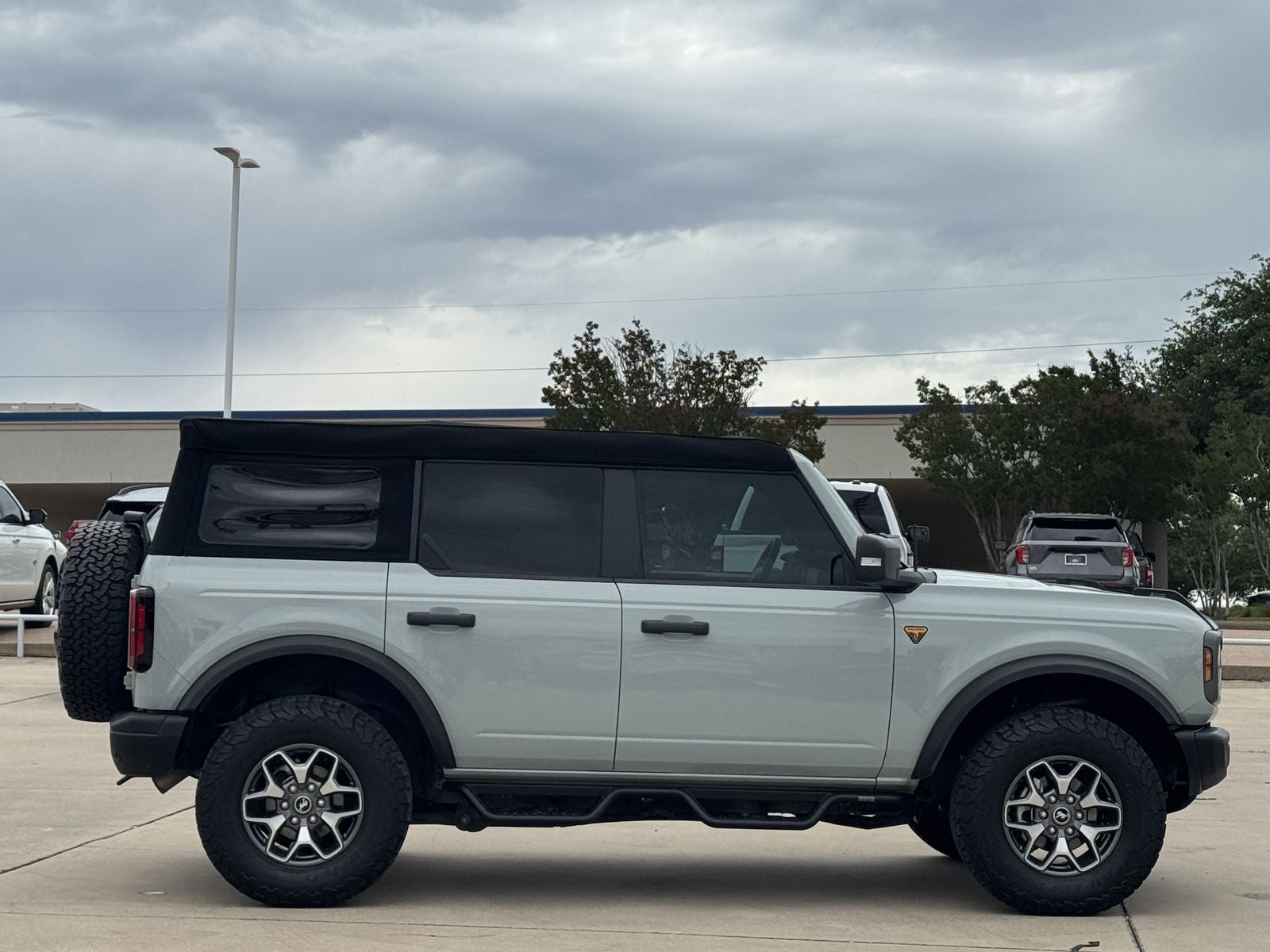 2023 Ford Bronco Badlands