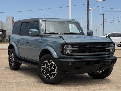 2023 Ford Bronco Outer Banks