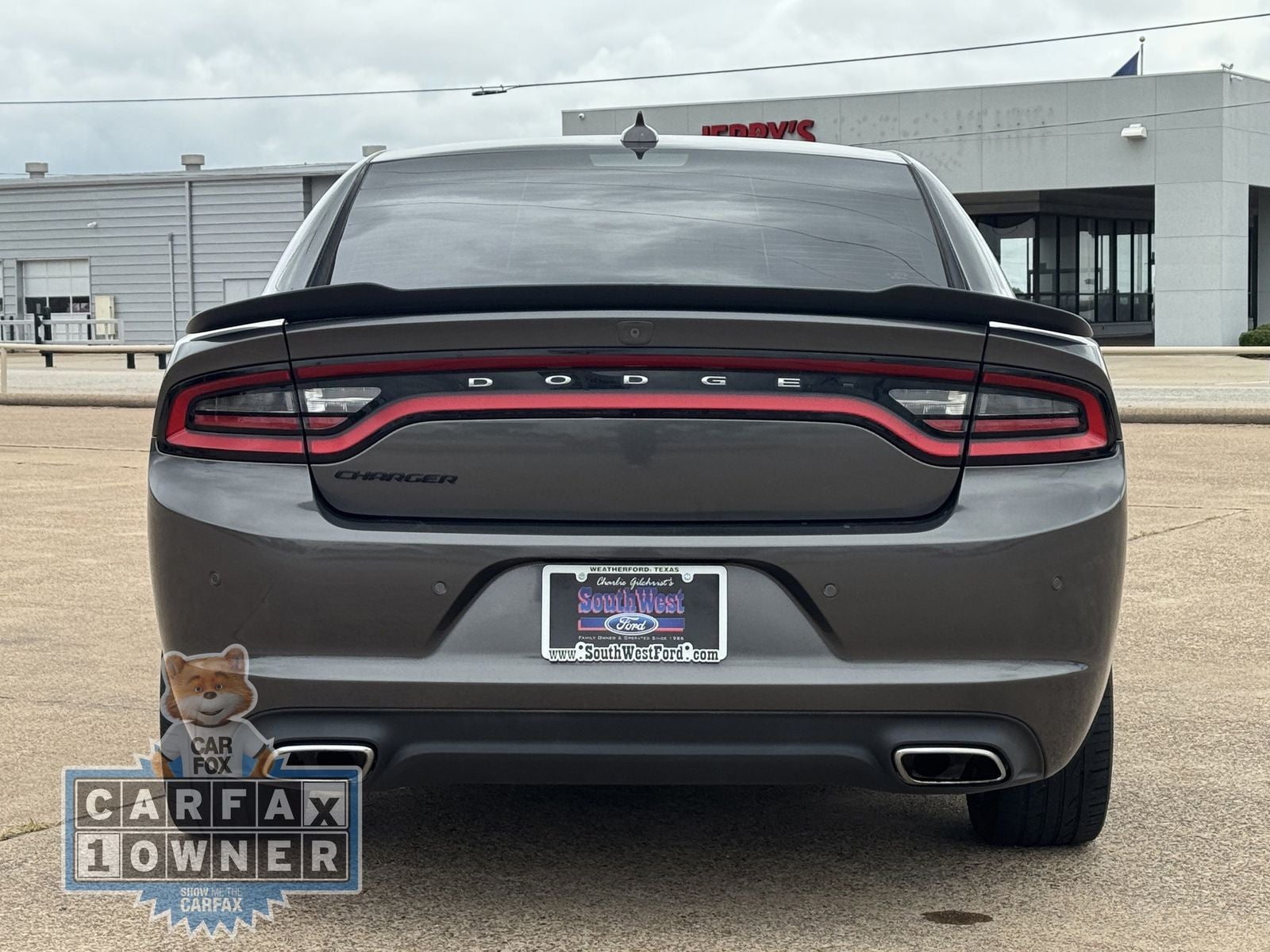 2016 Dodge Charger SXT