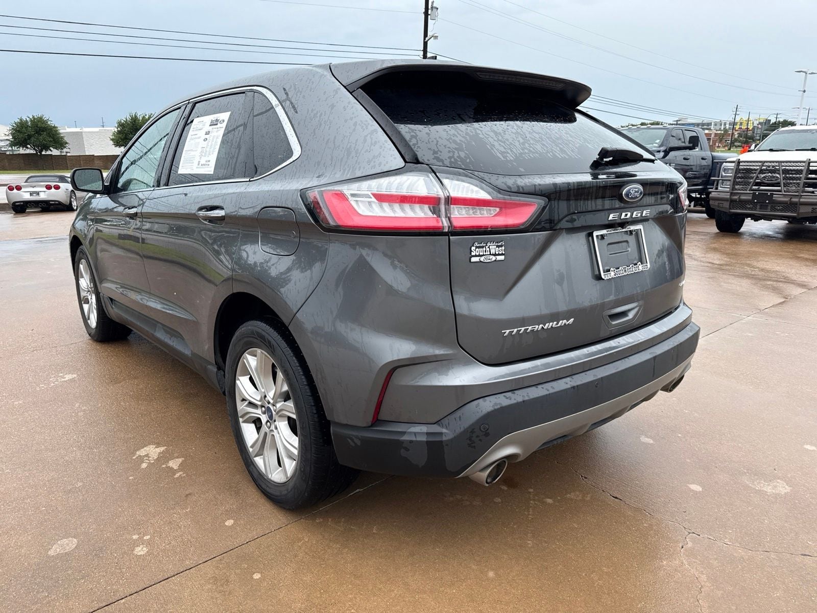 2022 Ford Edge Titanium