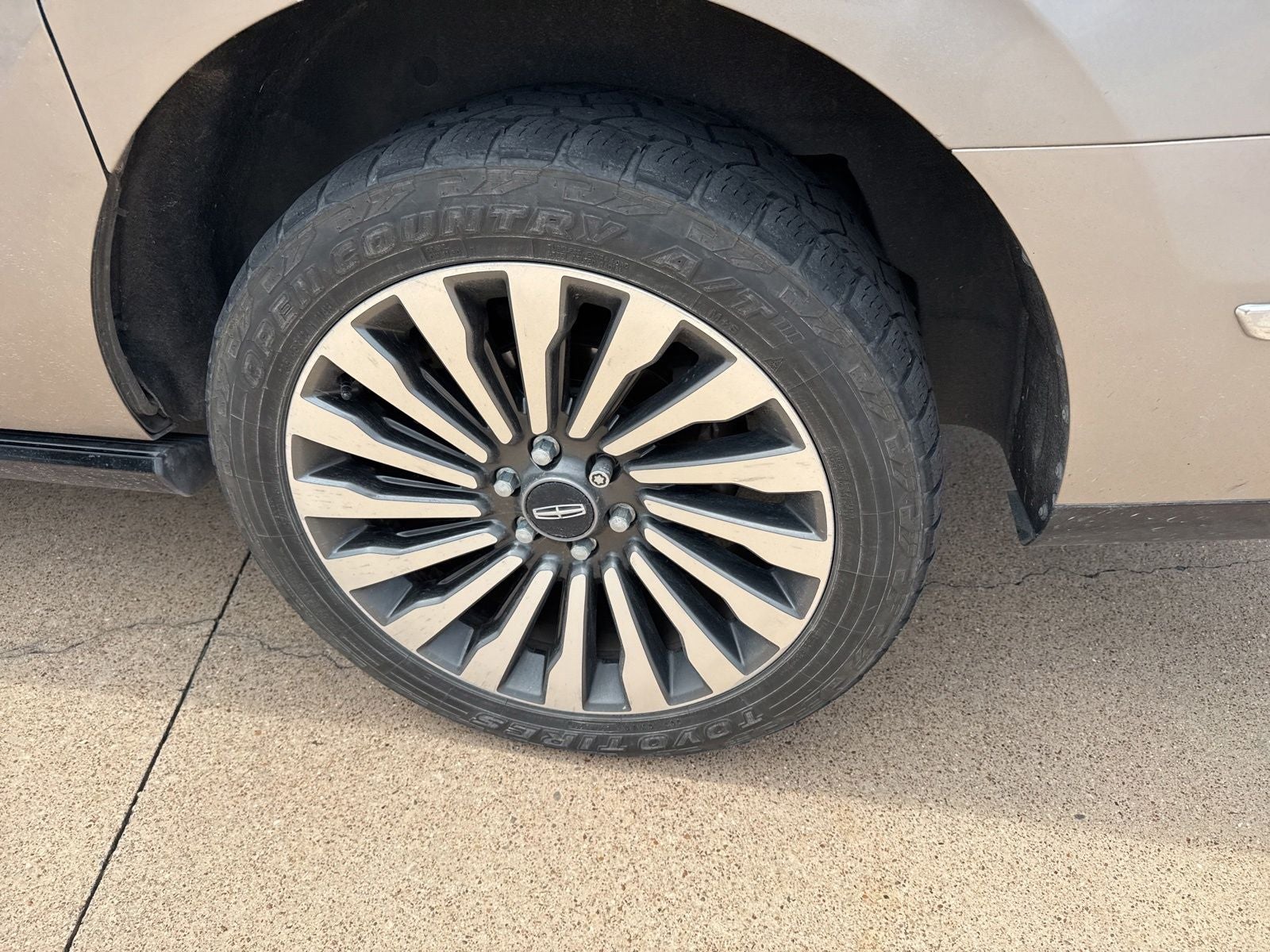 2019 Lincoln Navigator L Reserve