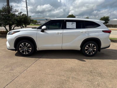 2020 Toyota Highlander XLE